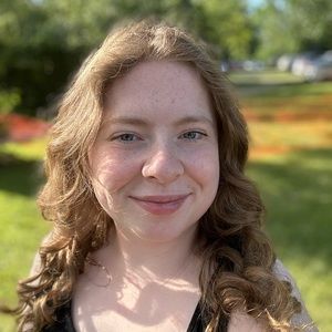 Meet your Posher, Alicia